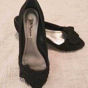 Mia 7.5 peep toe wedge